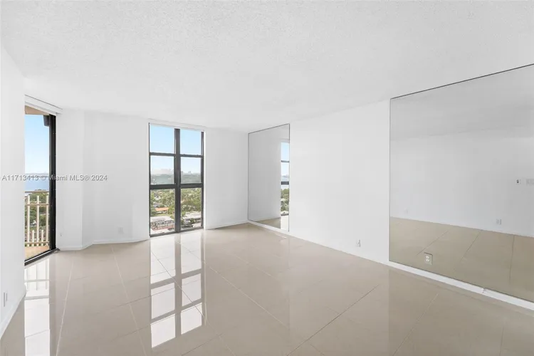 Towers of Quayside Condo #2 #1606 image #12