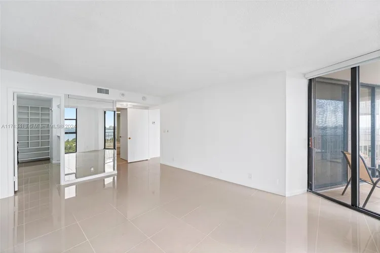 Towers of Quayside Condo #2 #1606 image #14