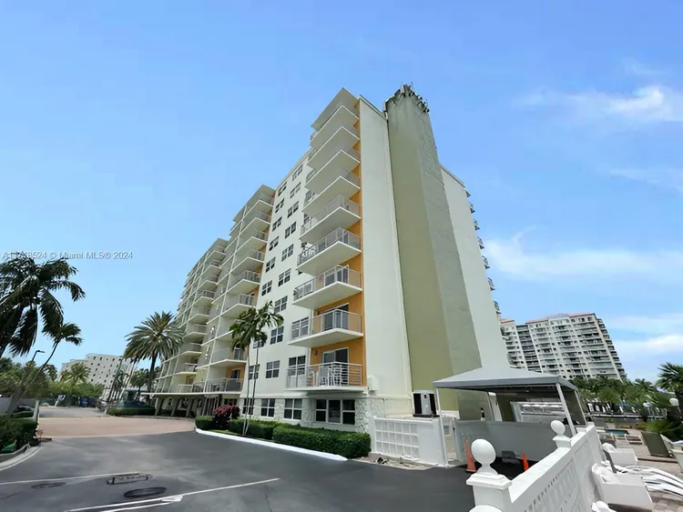 Lauderdale Tower #G5 image #20