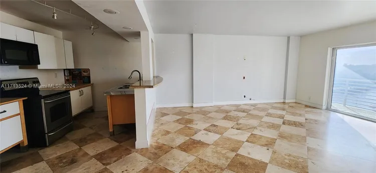 Lauderdale Tower #G5 image #8