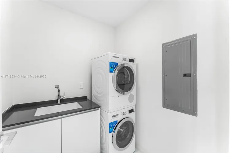 Aston Martin Residences #4102 image #18