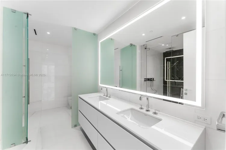 Aston Martin Residences #4102 image #22