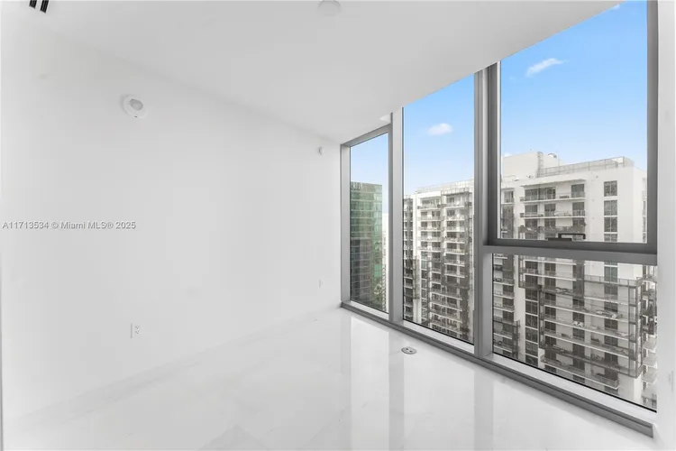 Aston Martin Residences #4102 image #24