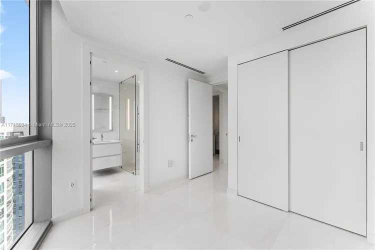 Aston Martin Residences #4102 image #25