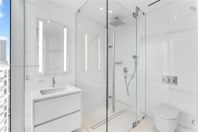 Aston Martin Residences #4102 image #26