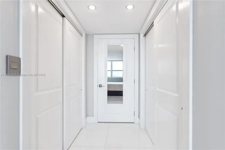 Floridian #2412 image #14