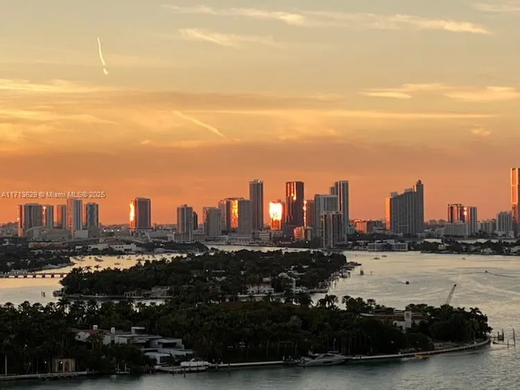 Floridian #2412 image #27