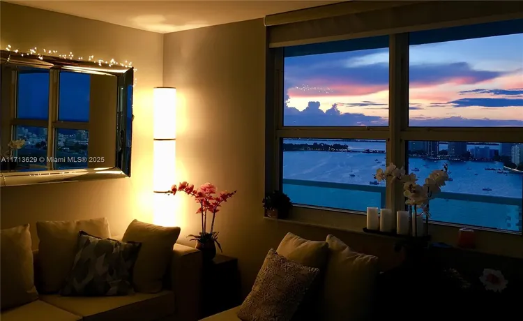 Floridian #2412 image #28