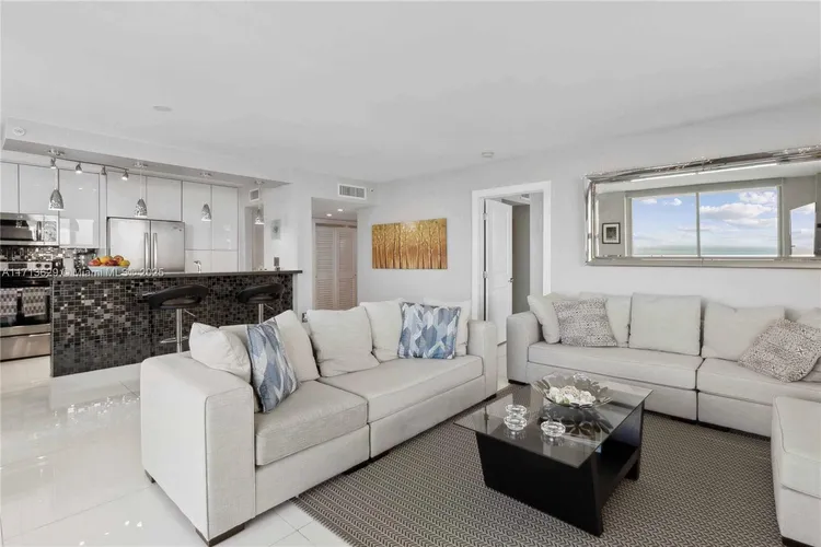 Floridian #2412 image #8