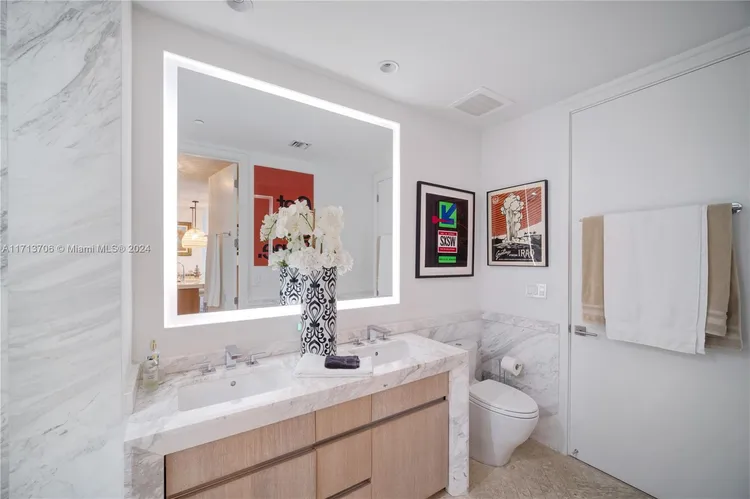 Park Grove Club Residences #507 image #13