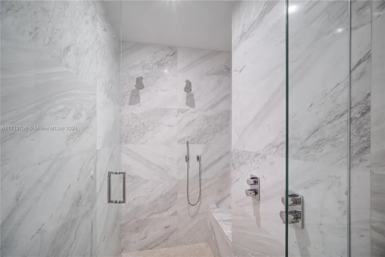 Park Grove Club Residences #507 image #14