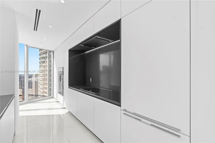 Aston Martin Residences #4407 image #14