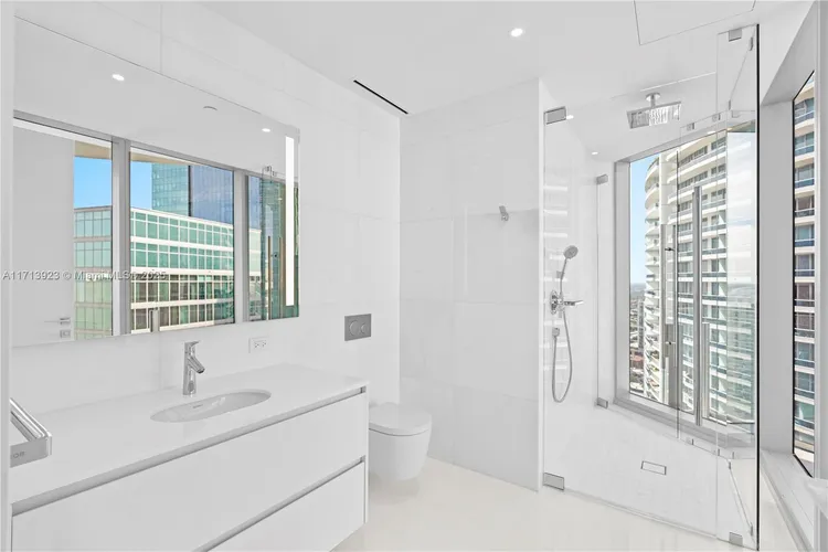 Aston Martin Residences #4407 image #25