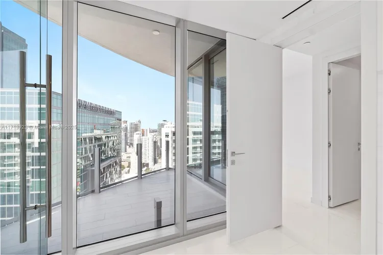 Aston Martin Residences #4407 image #26