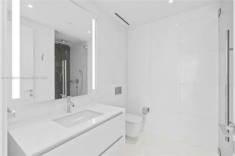 Aston Martin Residences #4407 image #31