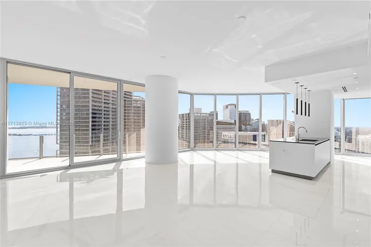 Aston Martin Residences #4407 image #8