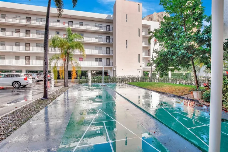 Le Cartier #224 image #25