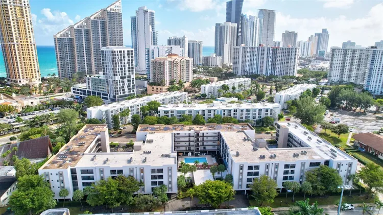 Le Cartier #224 image #32