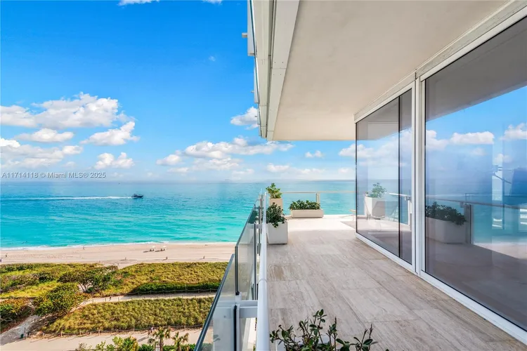 The Surf Club Four Seasons Hotel And Residences #N-1021 image #35