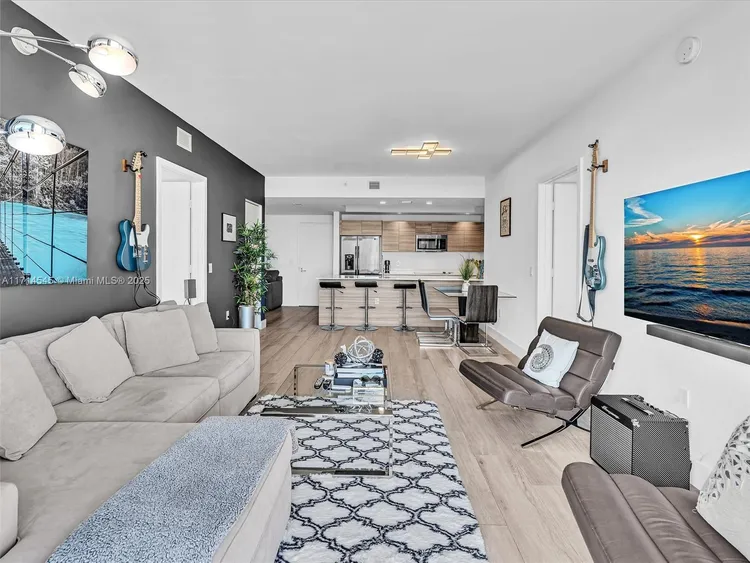 Hyde Midtown #2807 image #21