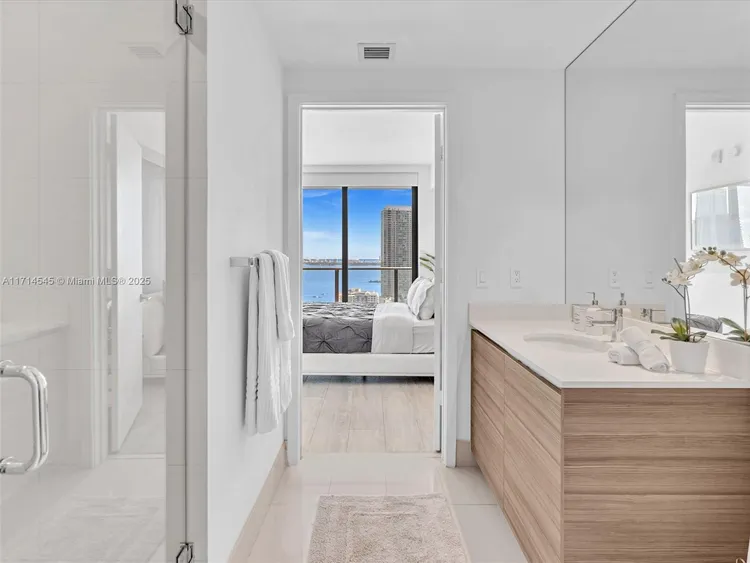 Hyde Midtown #2807 image #28