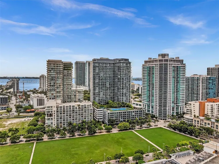 Hyde Midtown #2807 image #41