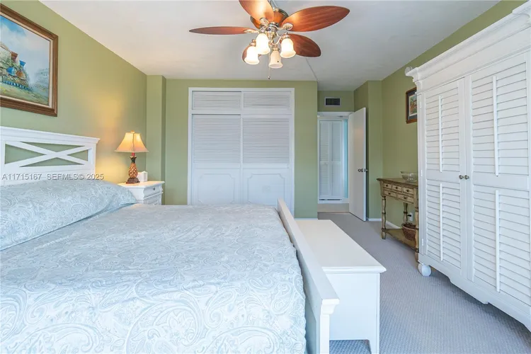 Regency Towers #1602 image #15