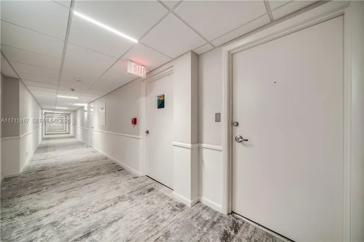 Regency Towers #1602 image #39