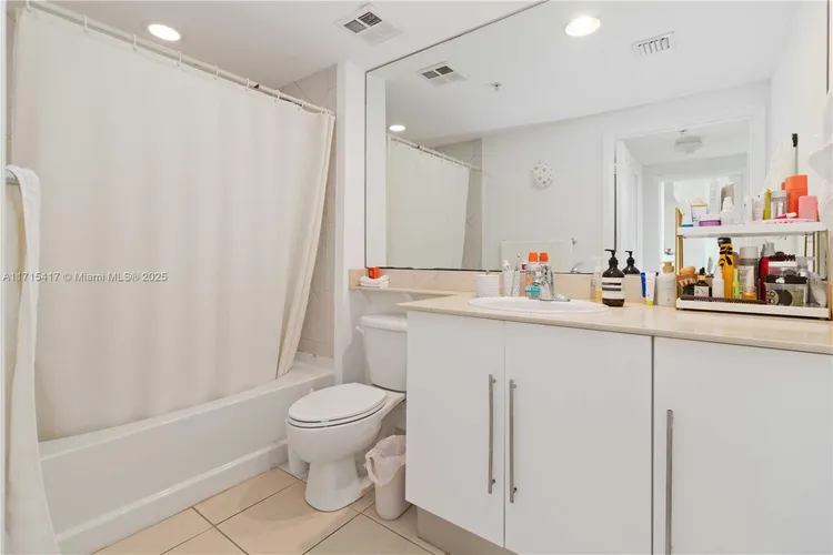 One Miami #2103 image #12