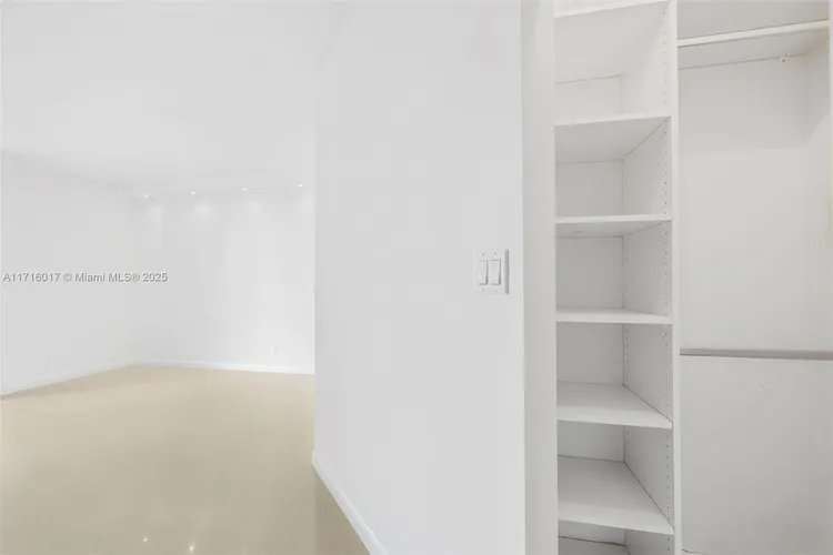 The Landmark #1004 image #17