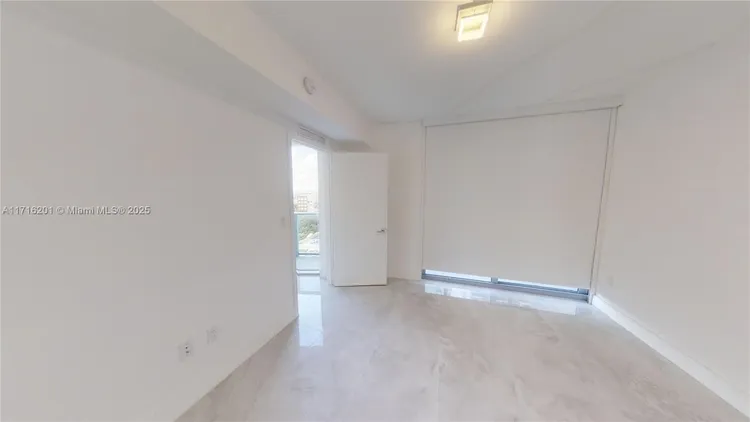 Aria on the Bay #801 image #14