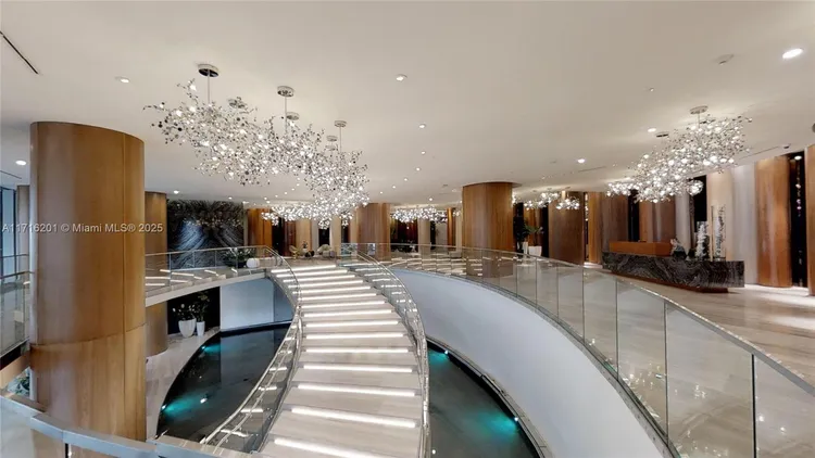 Aria on the Bay #801 image #21