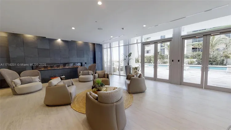 Aria on the Bay #801 image #22