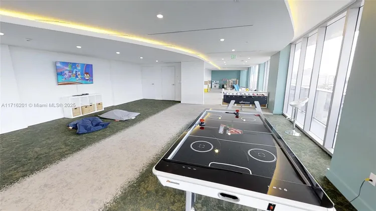 Aria on the Bay #801 image #35