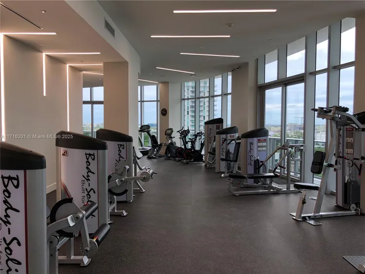 Aria on the Bay #801 image #37