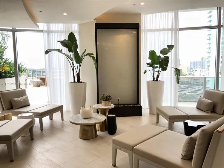 Aria on the Bay #801 image #39