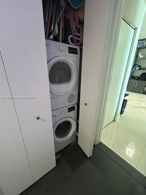 900 Biscayne Bay #4705 image #16