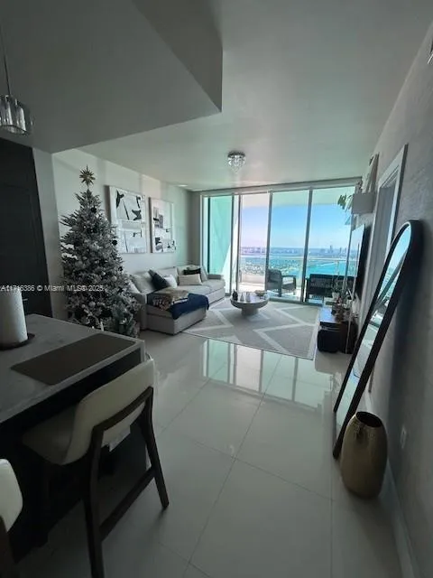 900 Biscayne Bay #4705 image #8
