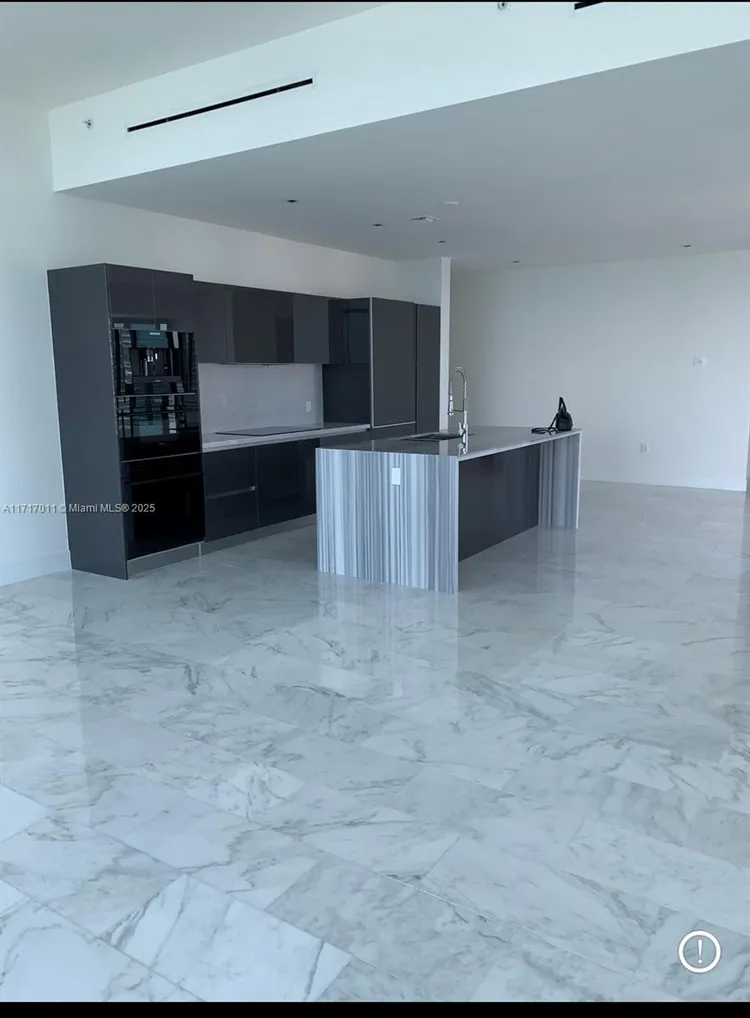 Echo Brickell #4601 image #10