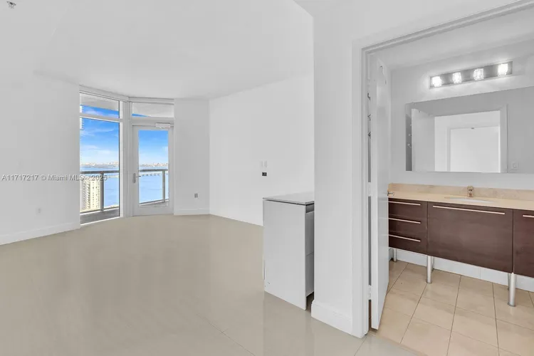 Quantum on the Bay #3104 image #10