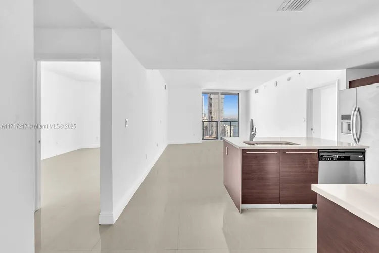 Quantum on the Bay #3104 image #11