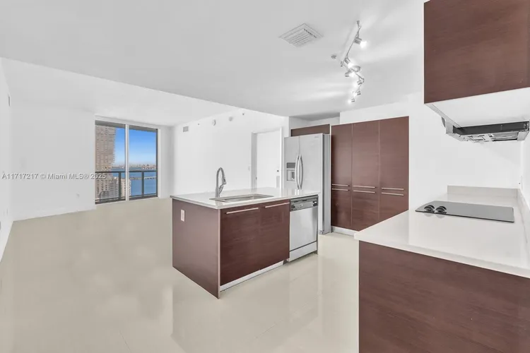 Quantum on the Bay #3104 image #12