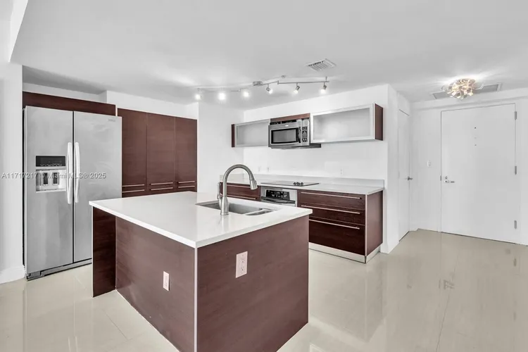 Quantum on the Bay #3104 image #15