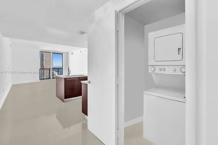 Quantum on the Bay #3104 image #17