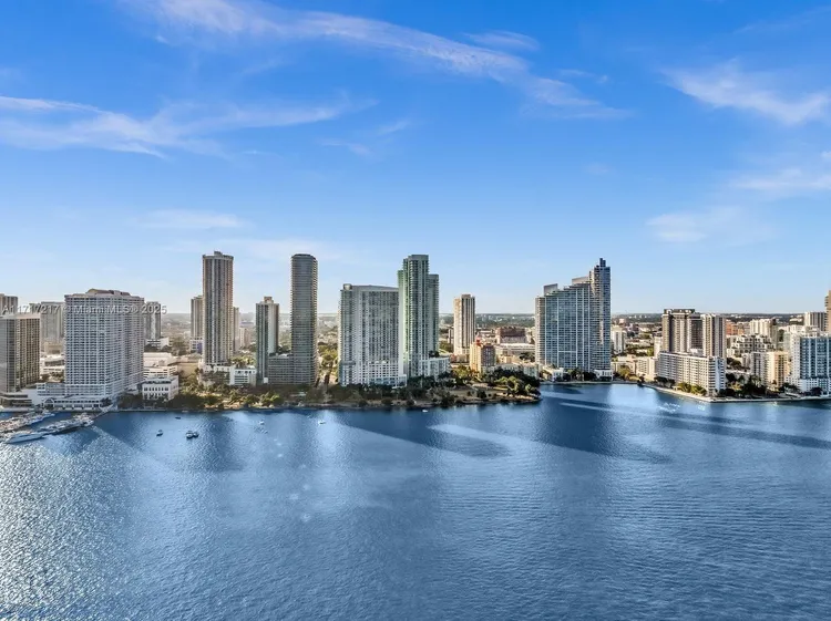 Quantum on the Bay #3104 image #33