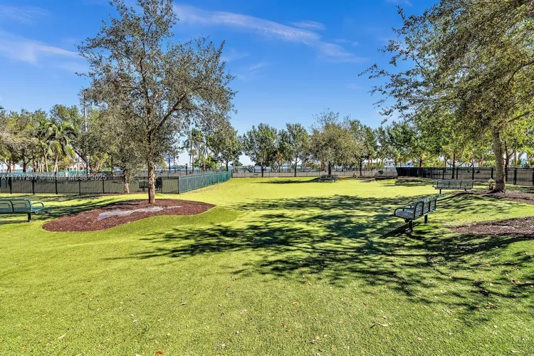 Quantum on the Bay #3104 image #36