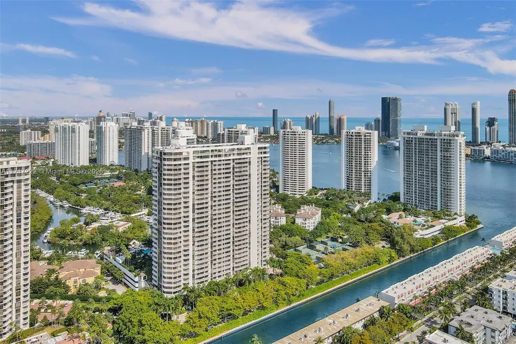 Williams Island 2000 #608 image #39