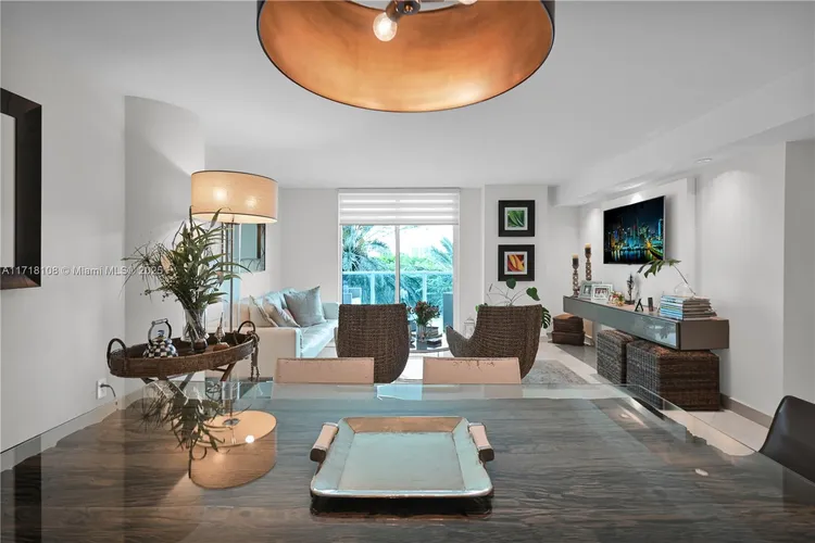 Skyline On Brickell #301 image #6