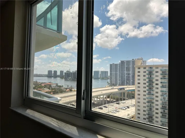 Oceanview #1507 image #24