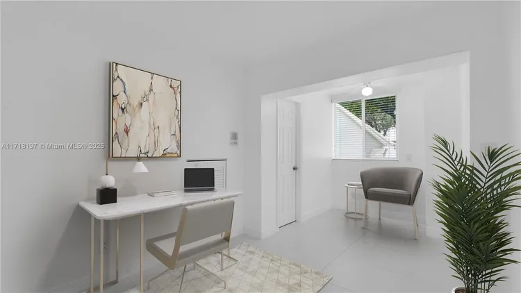 L Hermitage #58 image #10